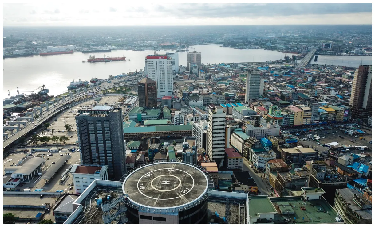 Gallery of letter from coronavirus and the african city 1