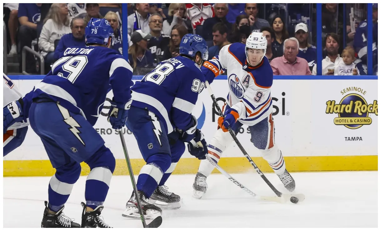 GALLERY: Oilers at Lightning | Edmonton Oilers