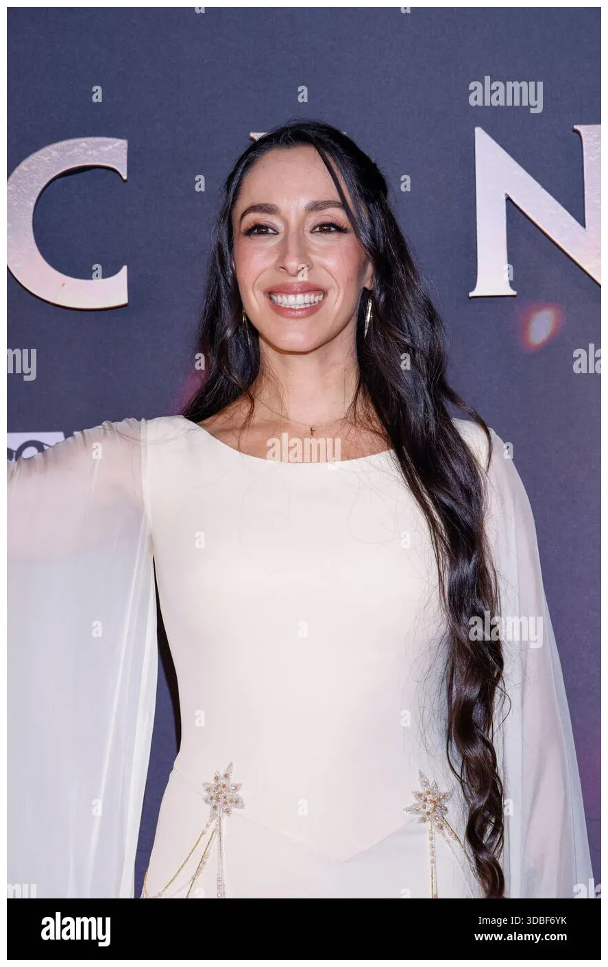 Attends avatar fire and ash mexico city premiere on