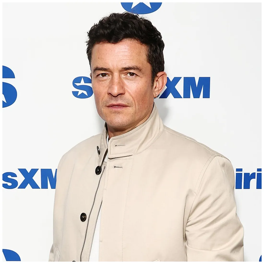 Latest news, pictures & videos hello!