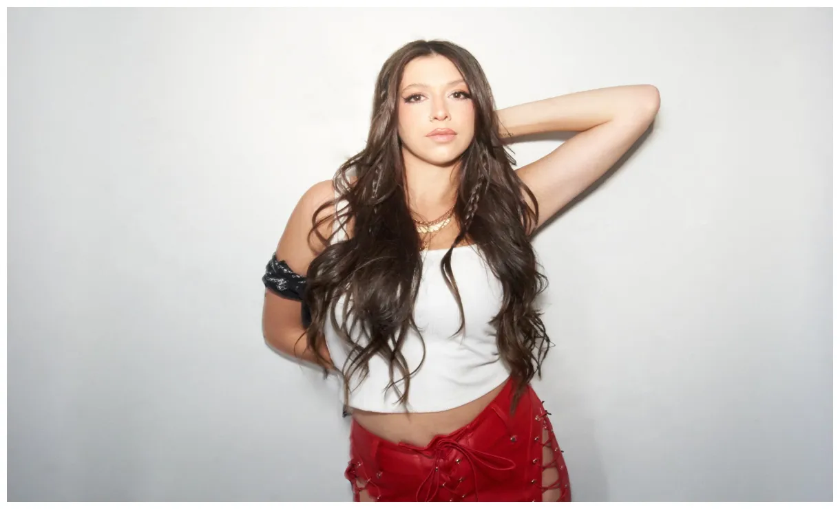 Robyn extends “all my friends are hot” tour into 2024 v13