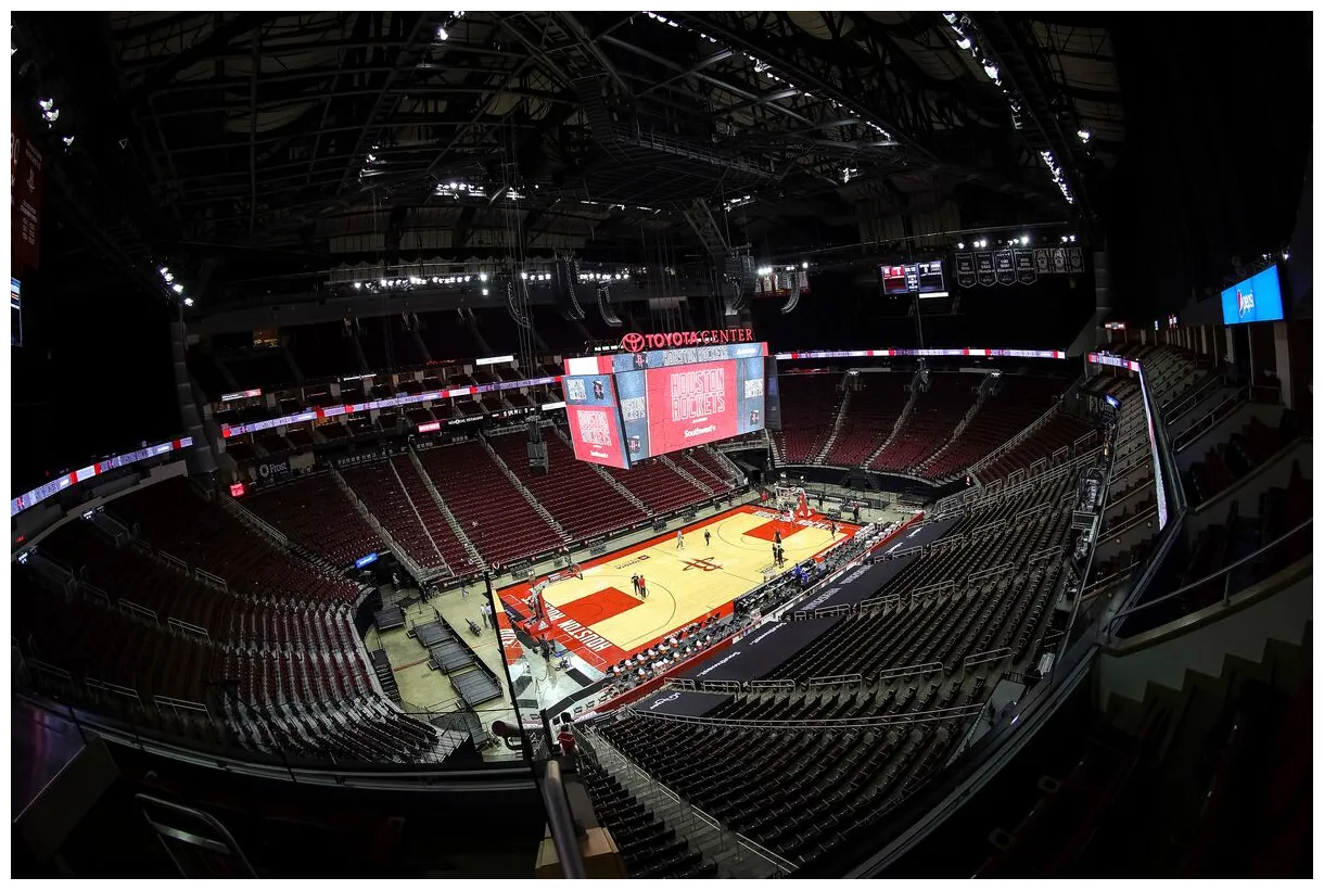 Report pacers vs. rockets postponed because of severe weather