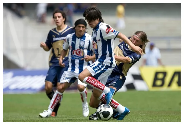 Pumas 1-2 Pachuca... Pumas suma siete derrotas