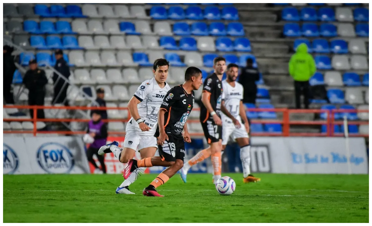 Pachuca y Pumas se reparten puntos
