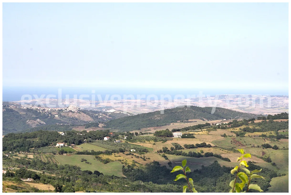 Town house sea view with garden
