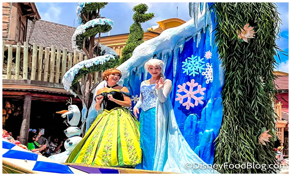 Disneyland paris frozen land the disney food blog