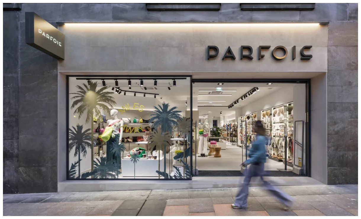 Opens new flagship in madrid retail & leisure international