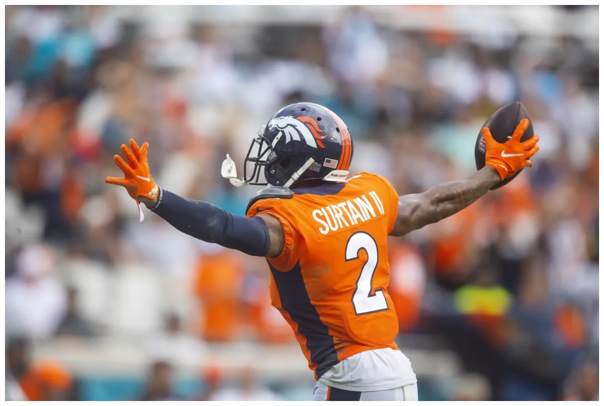 Denver broncos cb voted to nflpa all-pro team