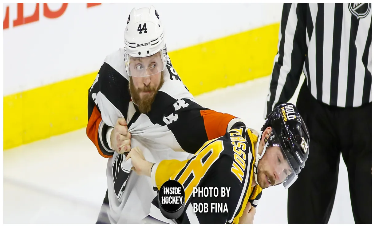 Gallery 11/25/2022 inside hockey