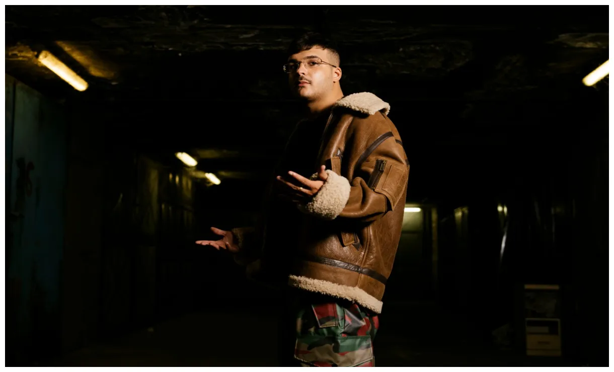 Geolier torna sulla scena venerdì esce l'ultimo singolo 'money'