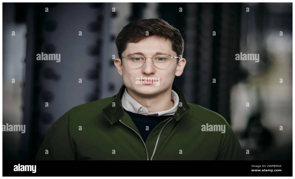 Philipp tuermer, spd, bundesvorsitzender der jusos, posiert fuer ein