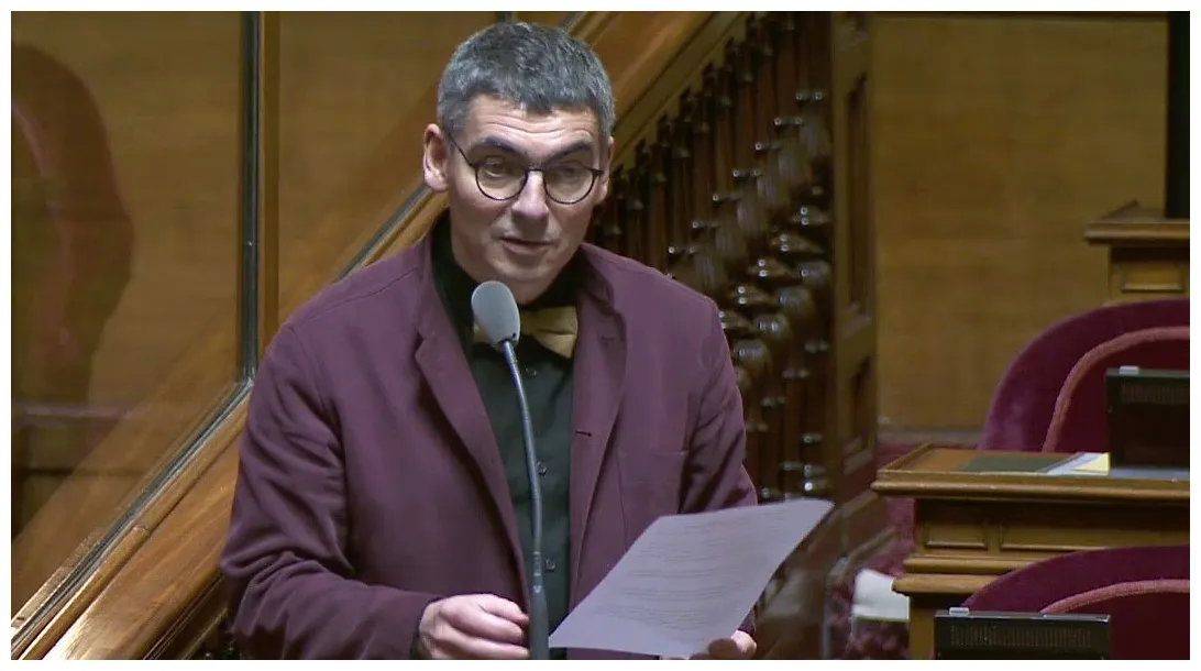 Mixité sociale pierre ouzoulias dépose une proposition de loi sur