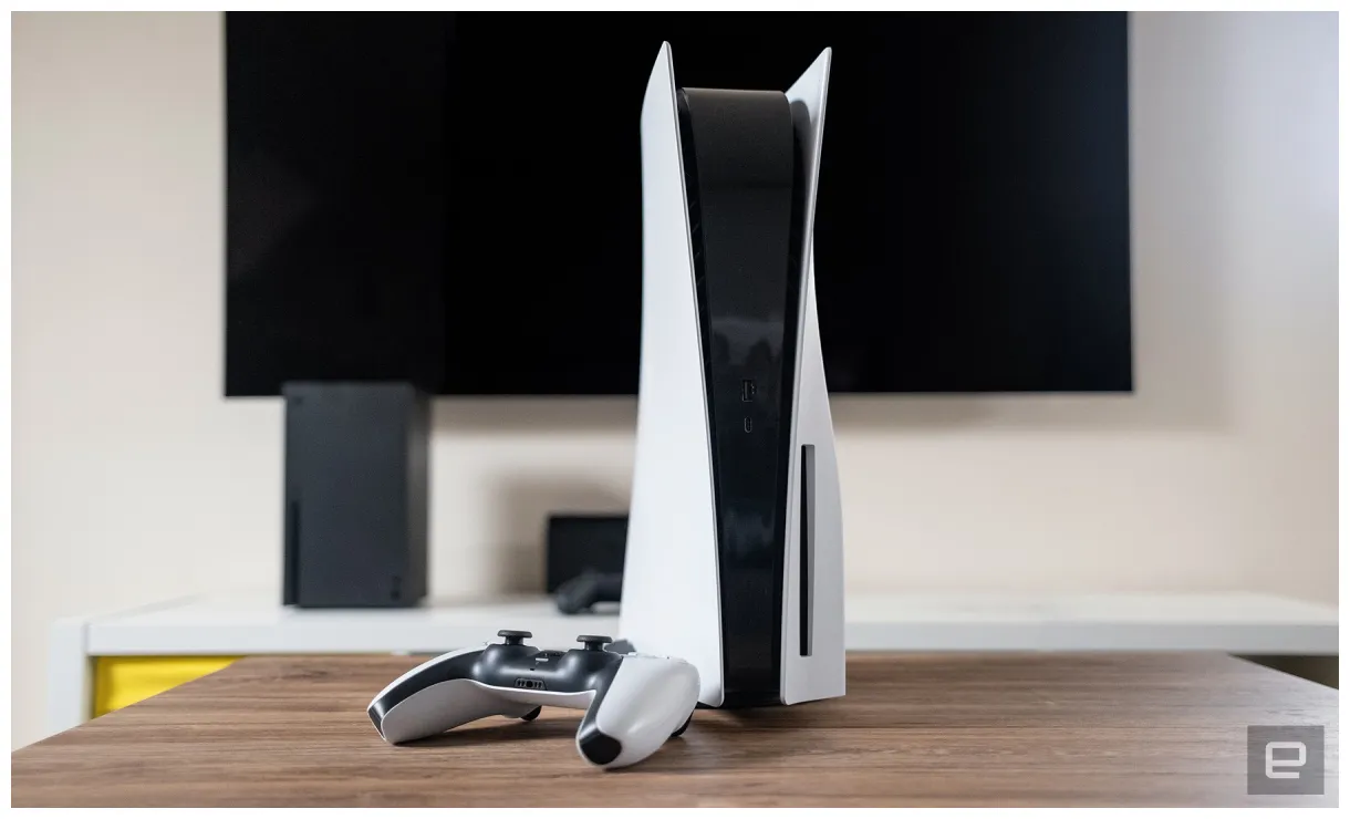 PlayStation 5 review: Great 4K gaming with an odd design