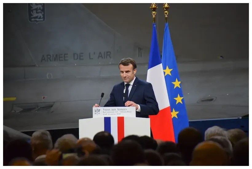 Porte-avions charles-de-gaulle et retraite militaire les annonces d