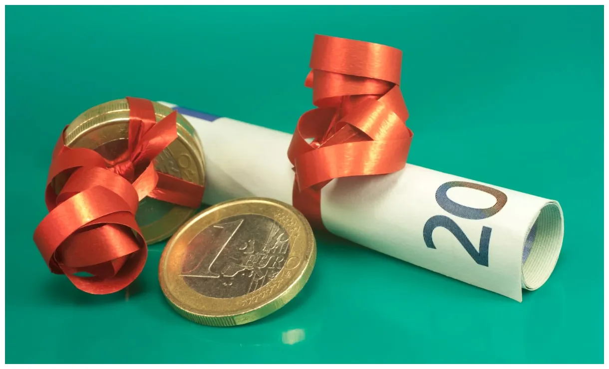 Prime de noël 2025 voici les foyers concernés et les montants à attendre