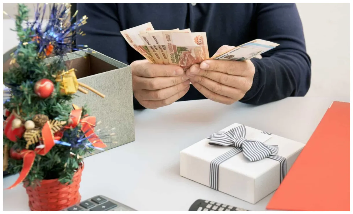 Prime de noël et prime d'activité comment cumuler ces deux aides