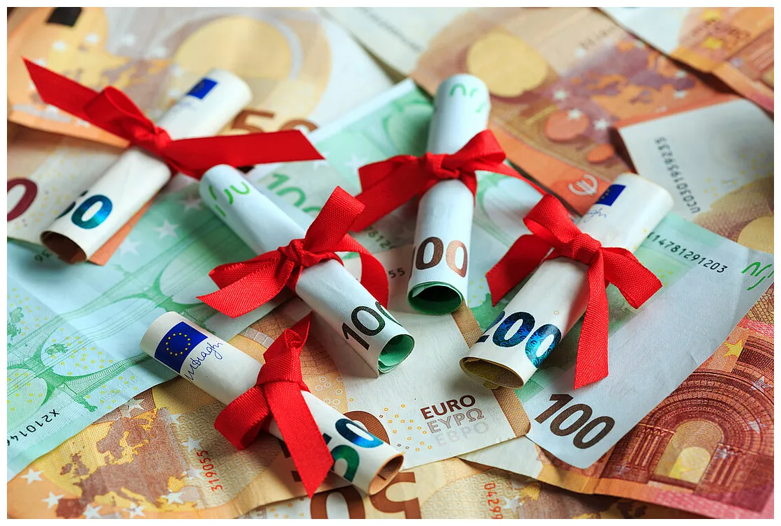 Comment bénéficier de la prime de noël