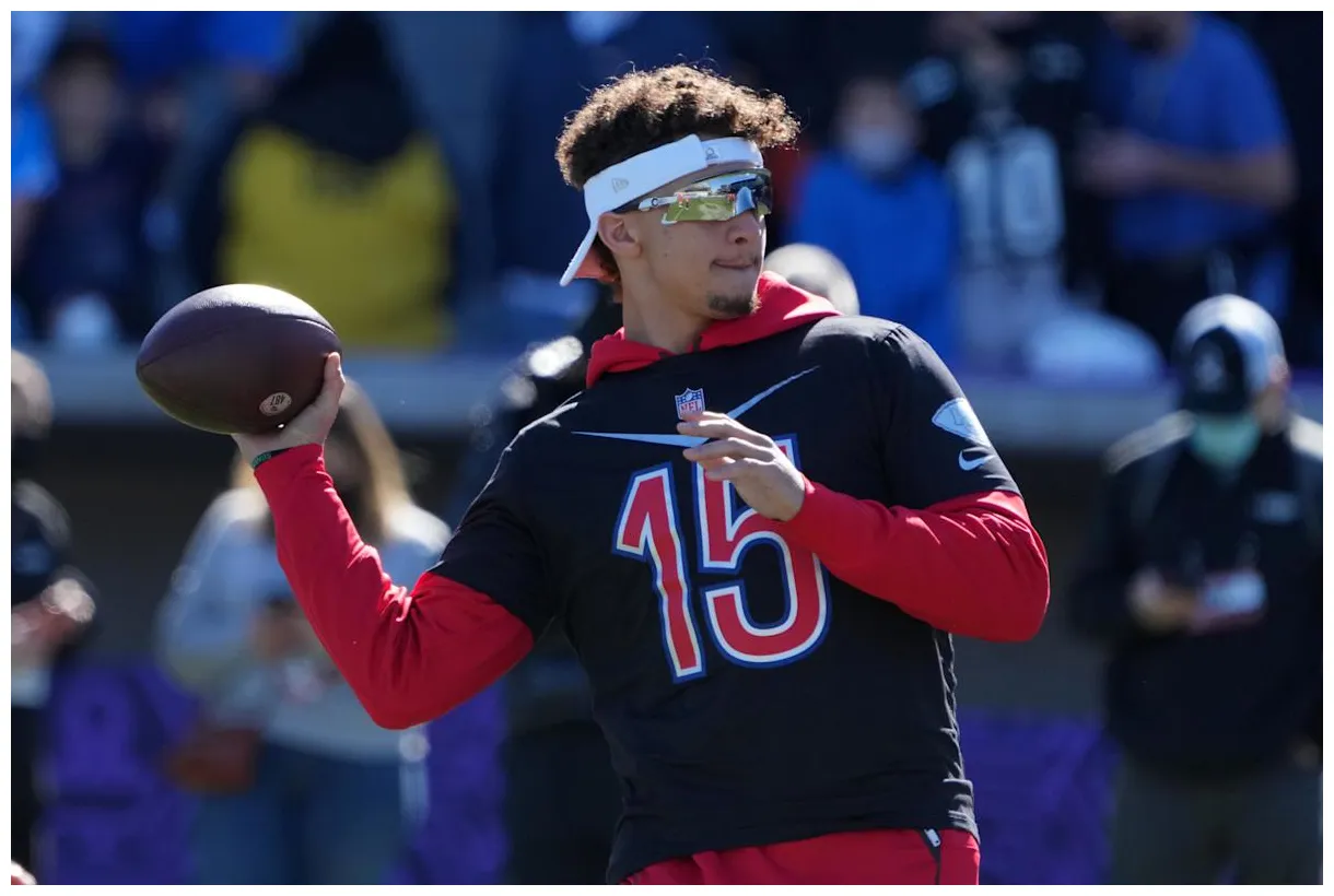 Pro Bowl Games voting is open and you can vote for 28 Chiefs players