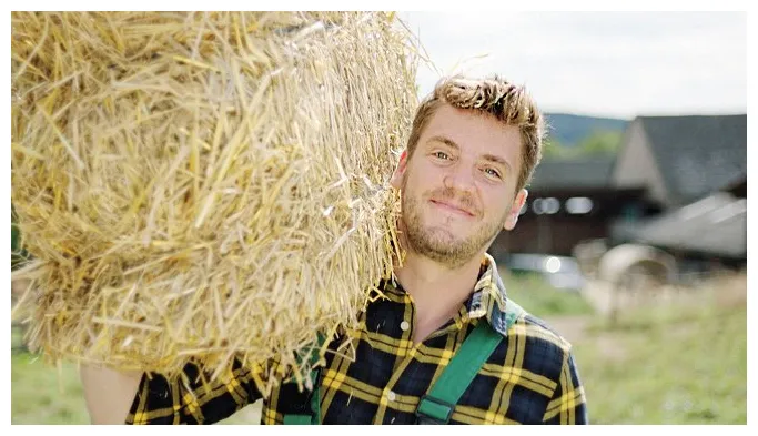 Ralf, der bauernreporter 2020 galerie promo Čsfd.cz