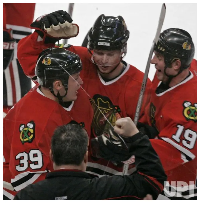 Nhl new york rangers vs chicago blackhawks chi2005120708 upi