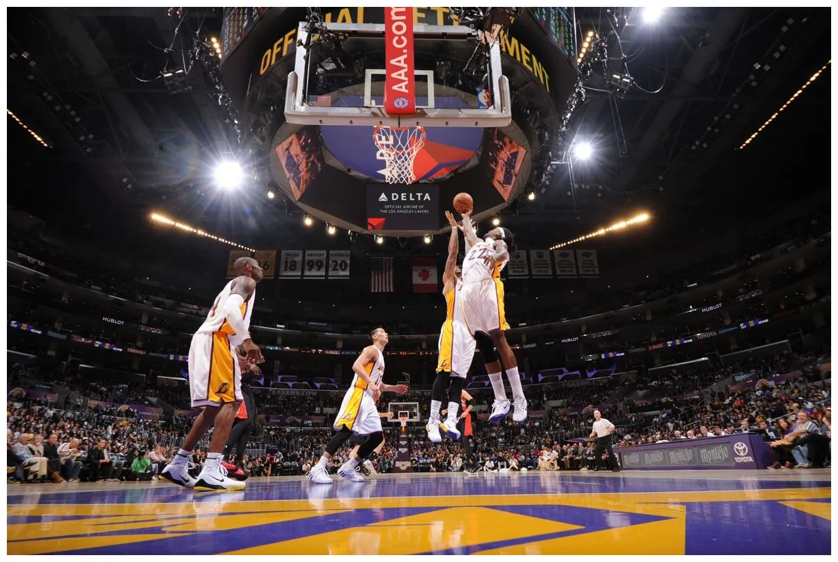 S lakers vs. raptors 11/30/14 gallery nba