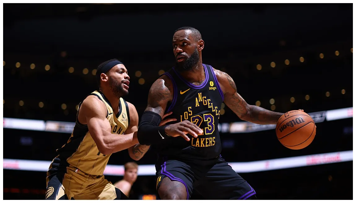 S lakers at raptors 04/02/24 los angeles lakers