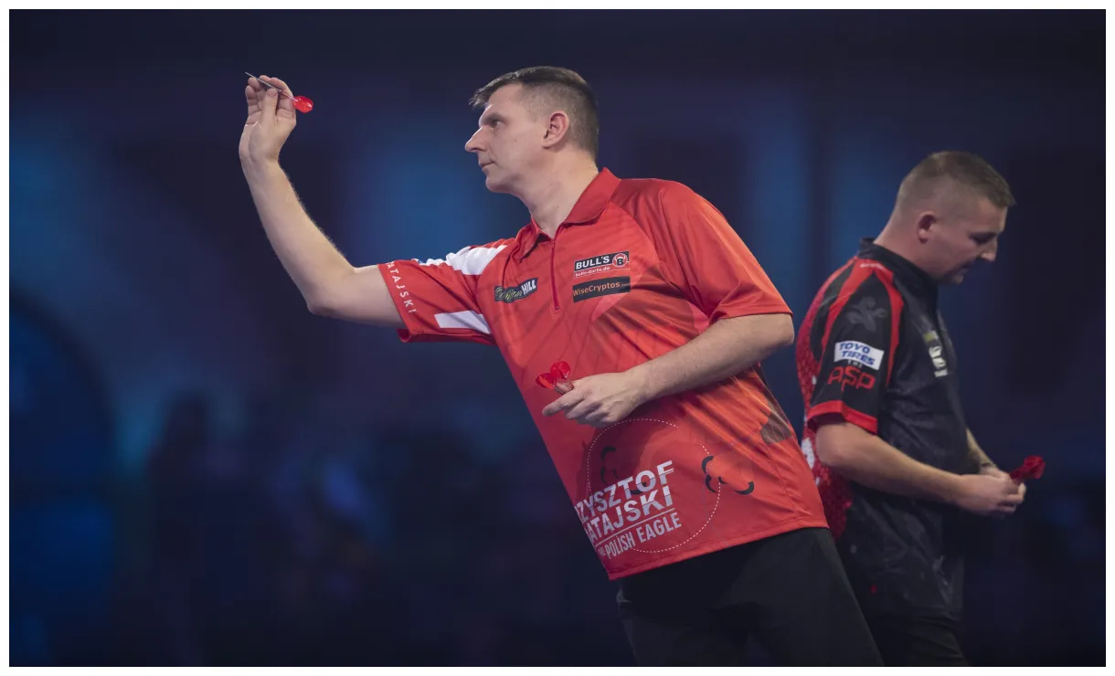 Claims seventh pdc title pdc