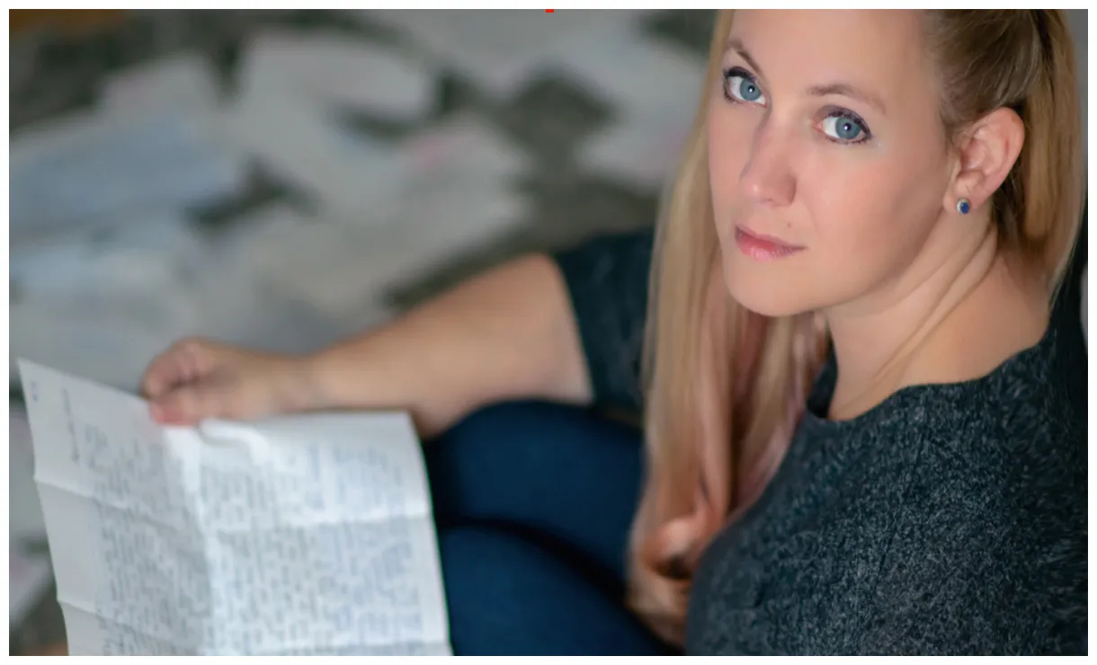 The bookseller bestsellers ' fourth wing continues to