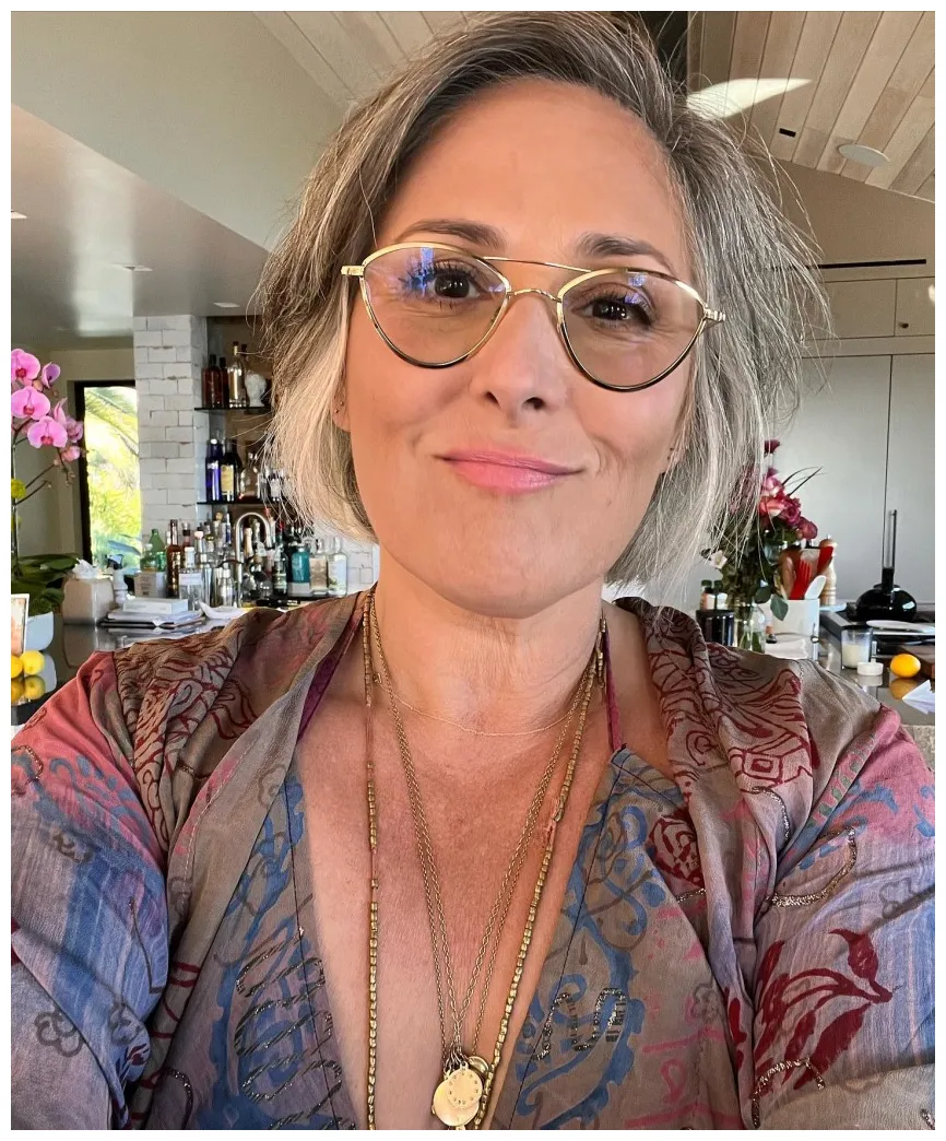 Biography, height & life story super stars bio