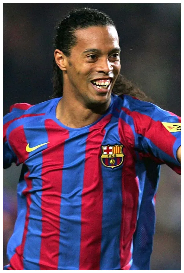 ’s bio, age, relationships, latest buzz, s & videos