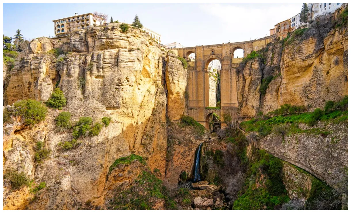 Ronda zobacz niezwykłe atrakcje andaluzyjskiej perełki