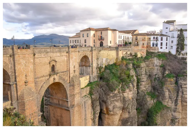 Ronda le 10 attrazioni imperdibili nel cuore dell'andalusia