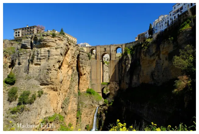 Ronda perła andaluzji, miasto nad przepaścią madame edith