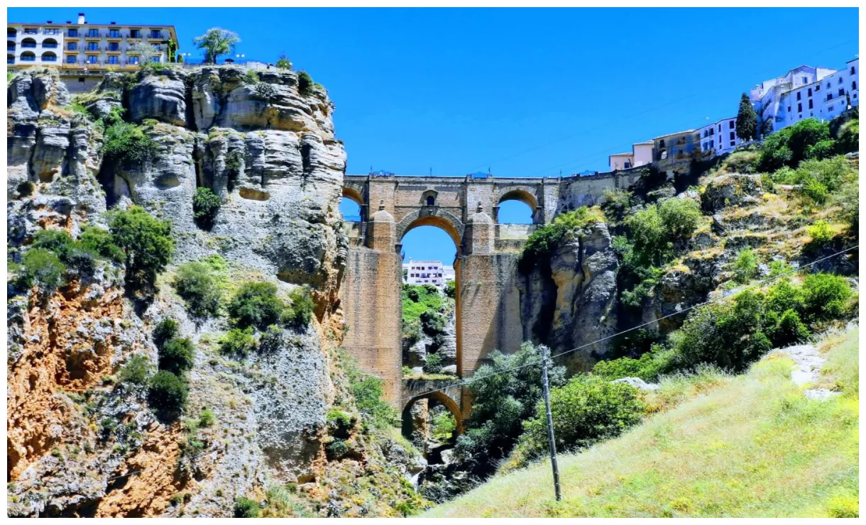 Tagestrip nach ronda nerja-info