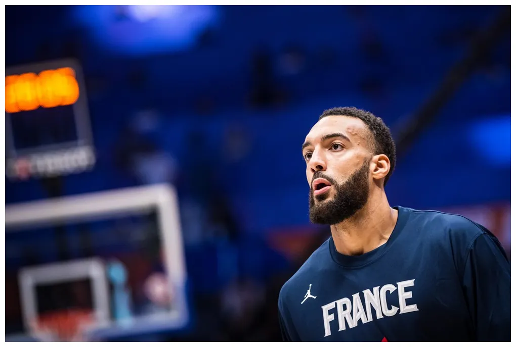 Rudy Gobert, la petite consolation de la 100e sélection - BeBasket