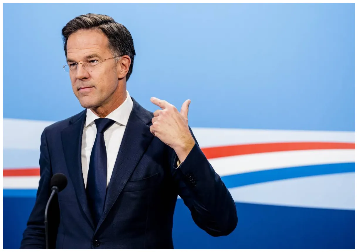 Stelt zich beschikbaar als baas navo nieuwrechts.nl