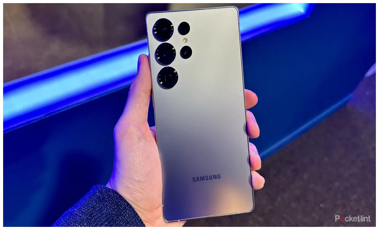 Rewrite this title how do the galaxy and s24 ultra stack up