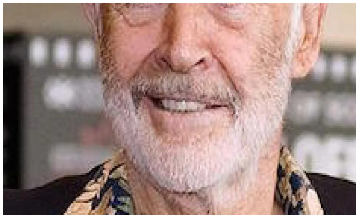 Acteur, interprète, voix off vf premiere.fr