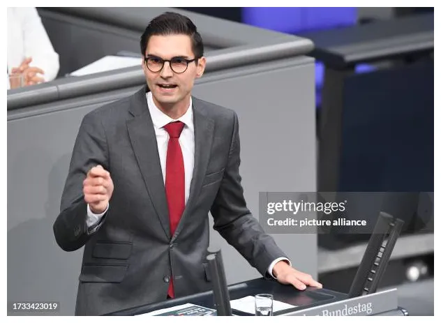 120 s & high res pictures getty s