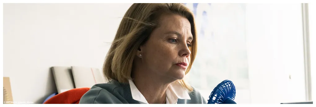 Annette frier spielt sich in neuer sat.1-serie selbst