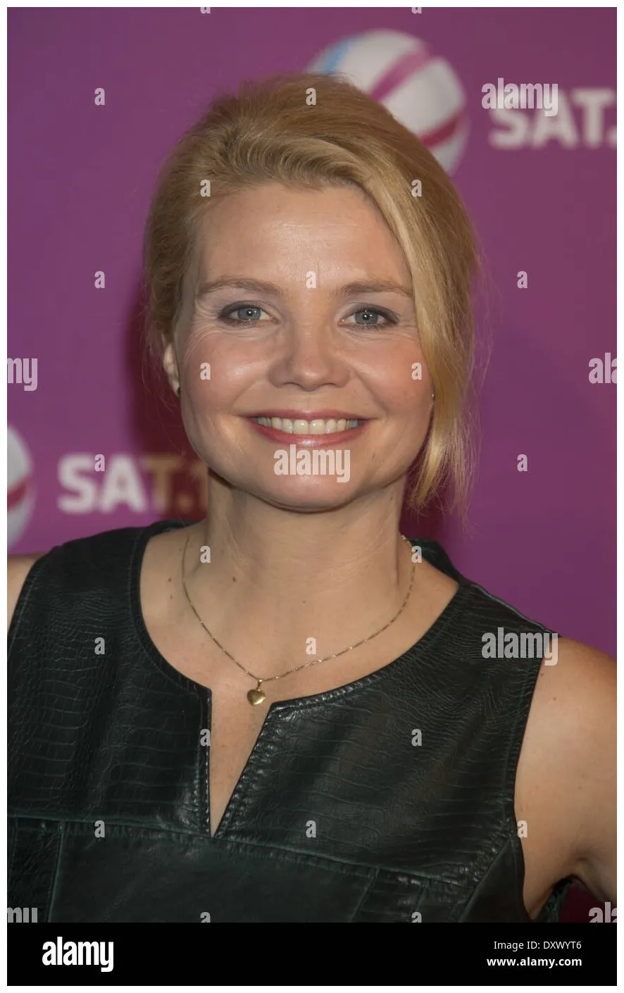 Annette frier hi-res graphy and s alamy