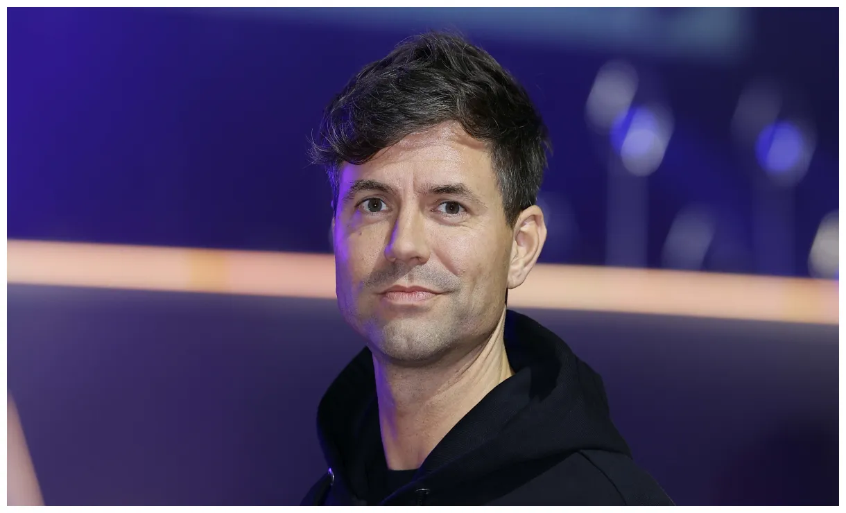 Flinke dreun voor shownieuws