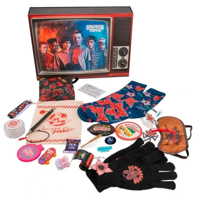 Stranger things deluxe adventskalender neu und originalverpackt in