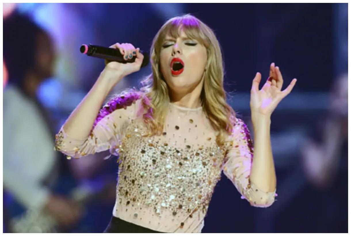 ‘red’ title song released