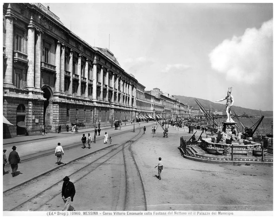 Foto di Messina prima del terremoto del 1908 in alta risoluzione