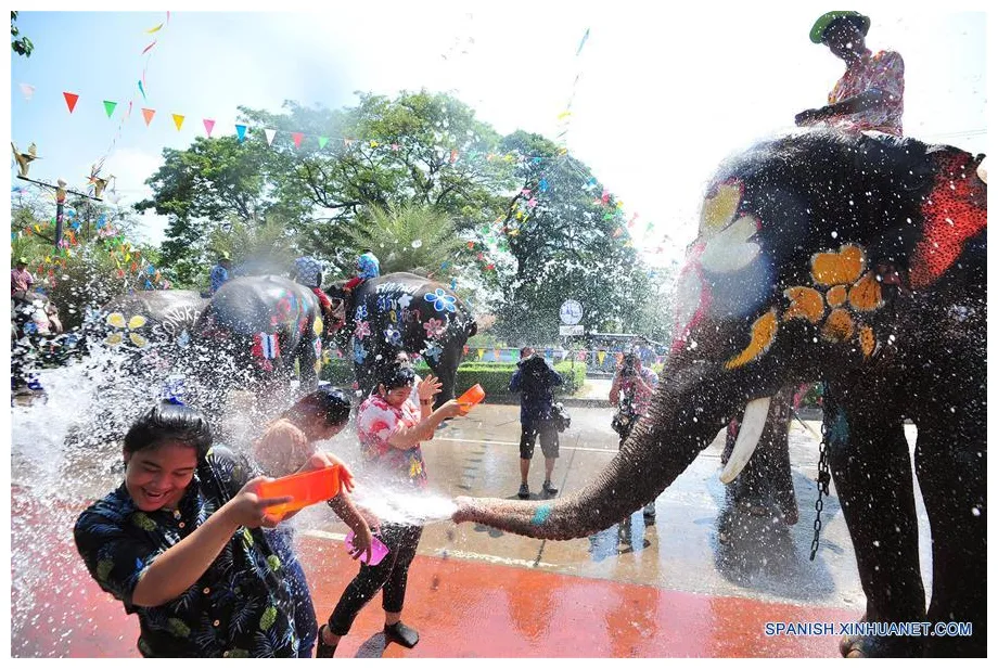 Festival Songkran en Tailandia| Spanish.xinhuanet.com