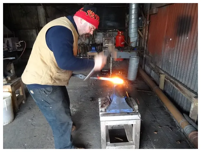 US Navy SEAL Trident - Spears, Arrows, Pole arms, Mace/hammer etc. - I