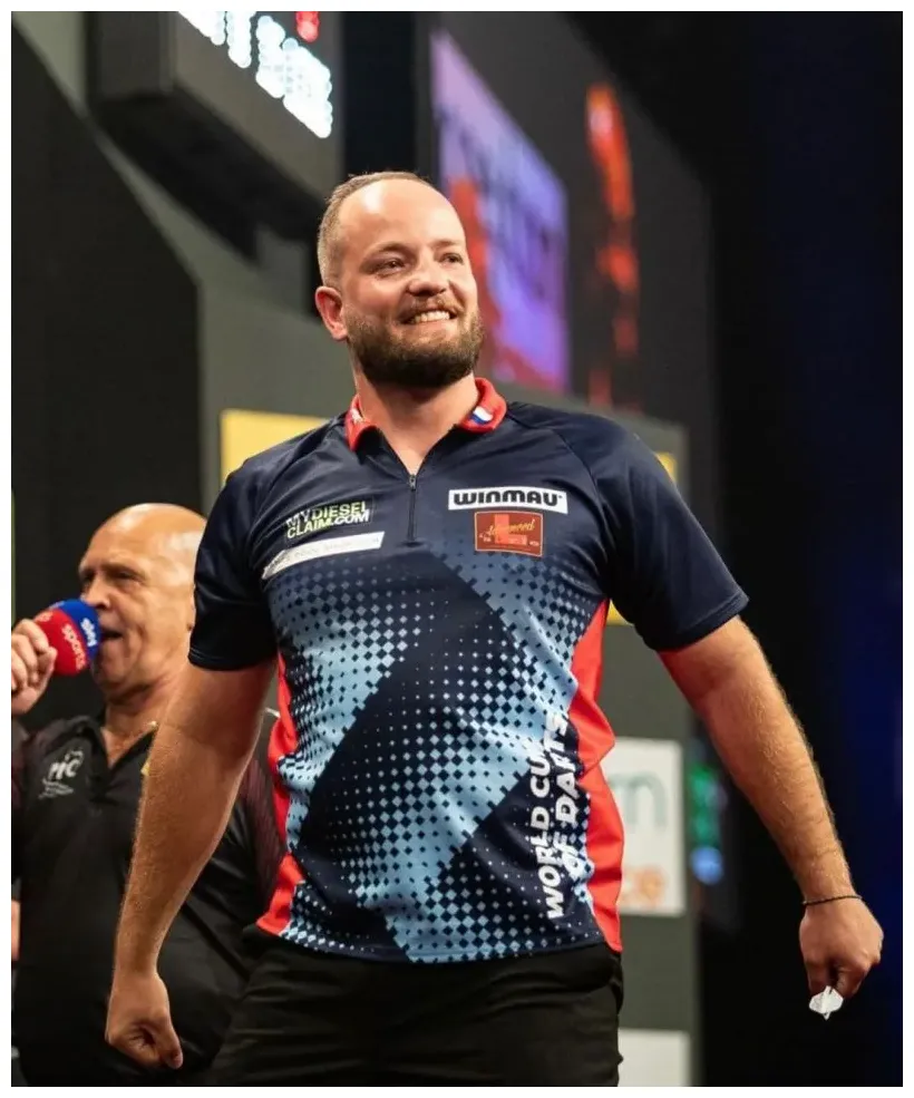 Bio, age, carrière et famille dartsnerd