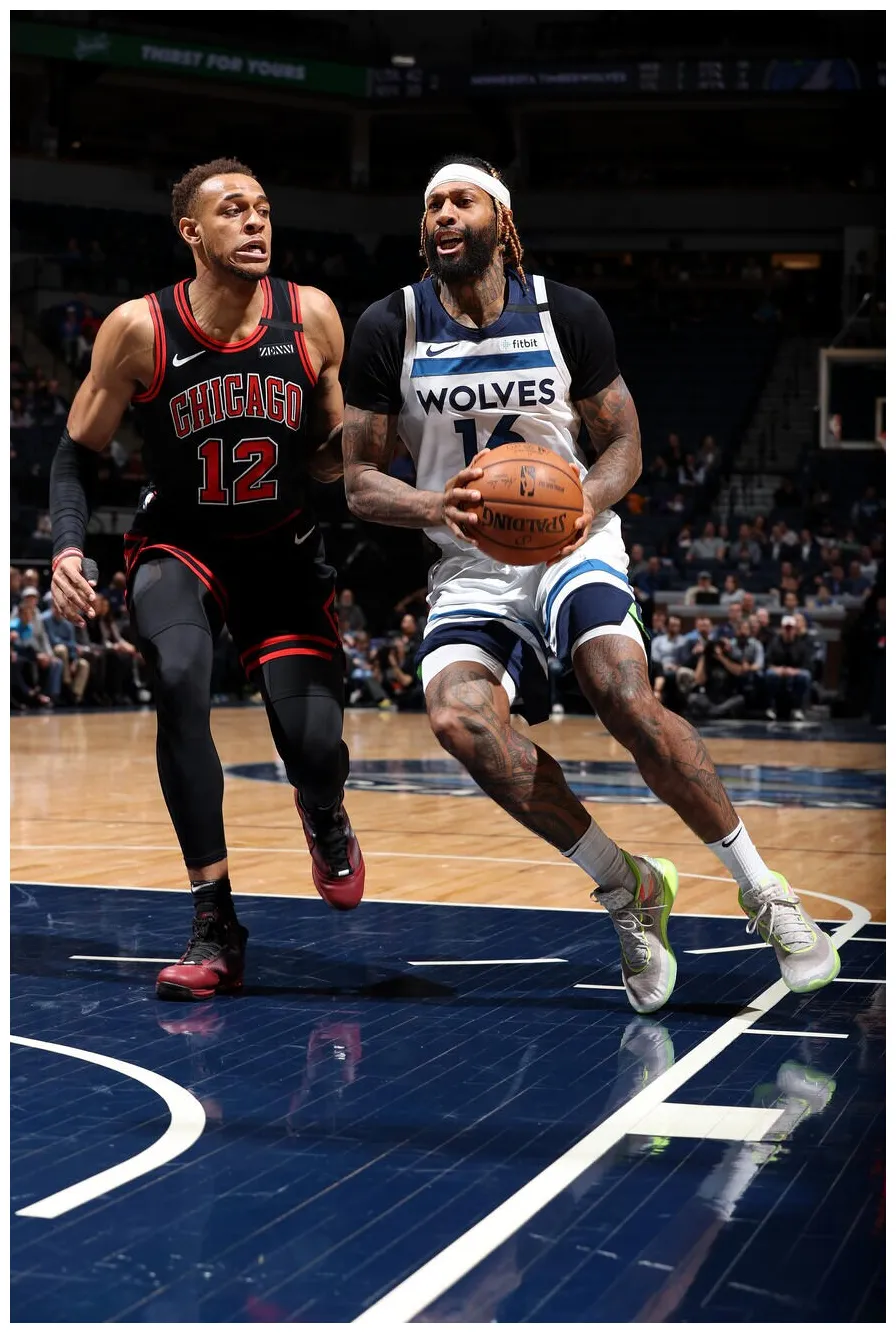 Gallery wolves vs. bulls gallery nba