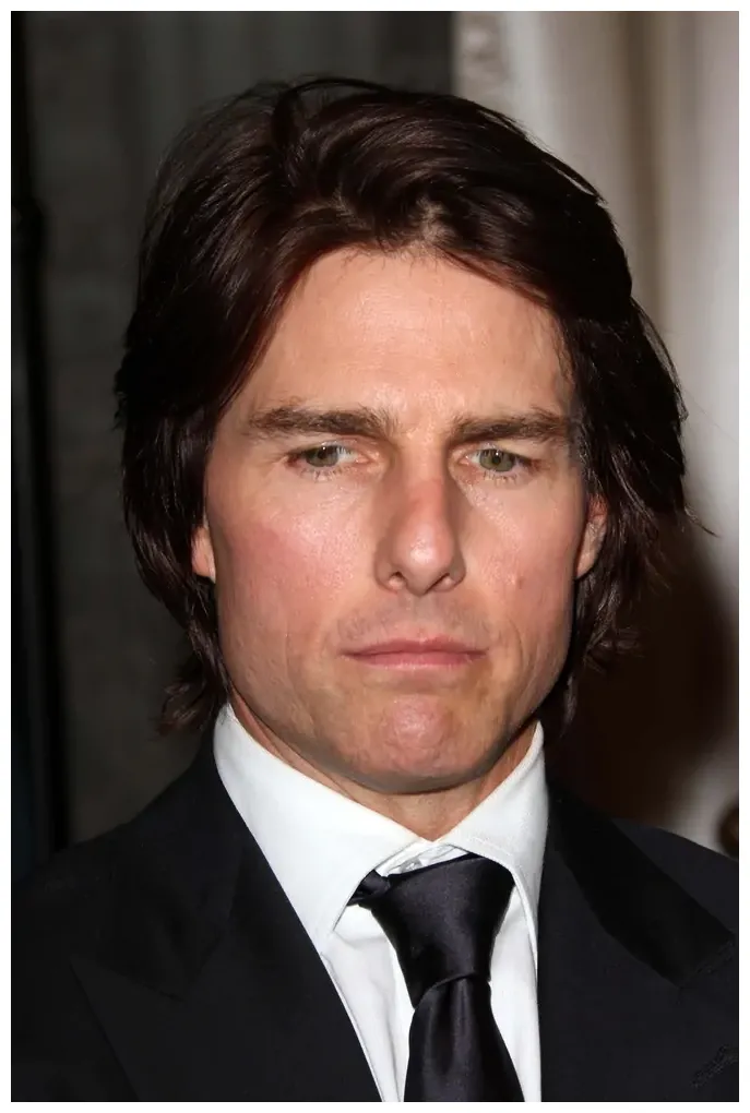 Sparks rumors of new romance viral now